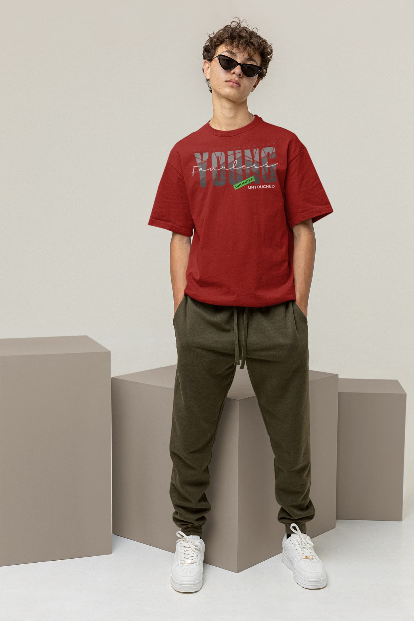 Young Fearless - Men's Graphics Oversized Classic T-Shirt